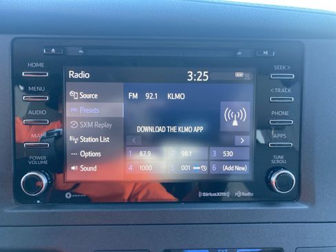 Certified 2020 Toyota Sienna XLE image 12