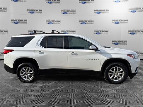 Used 2020 Chevrolet Traverse LT image 6