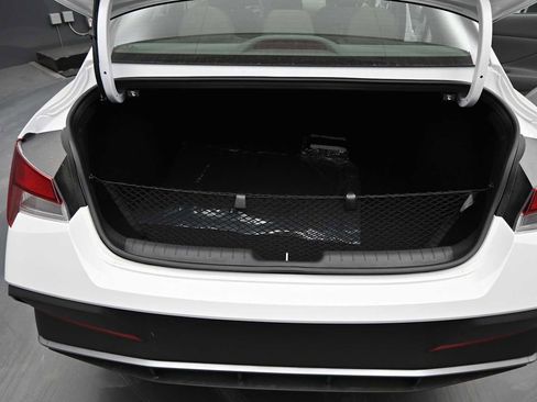 New 2026 Hyundai Elantra Sport FWD image 15