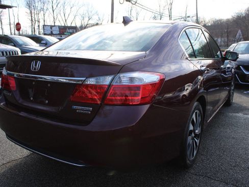 Used 2015 Honda Accord Touring image 8