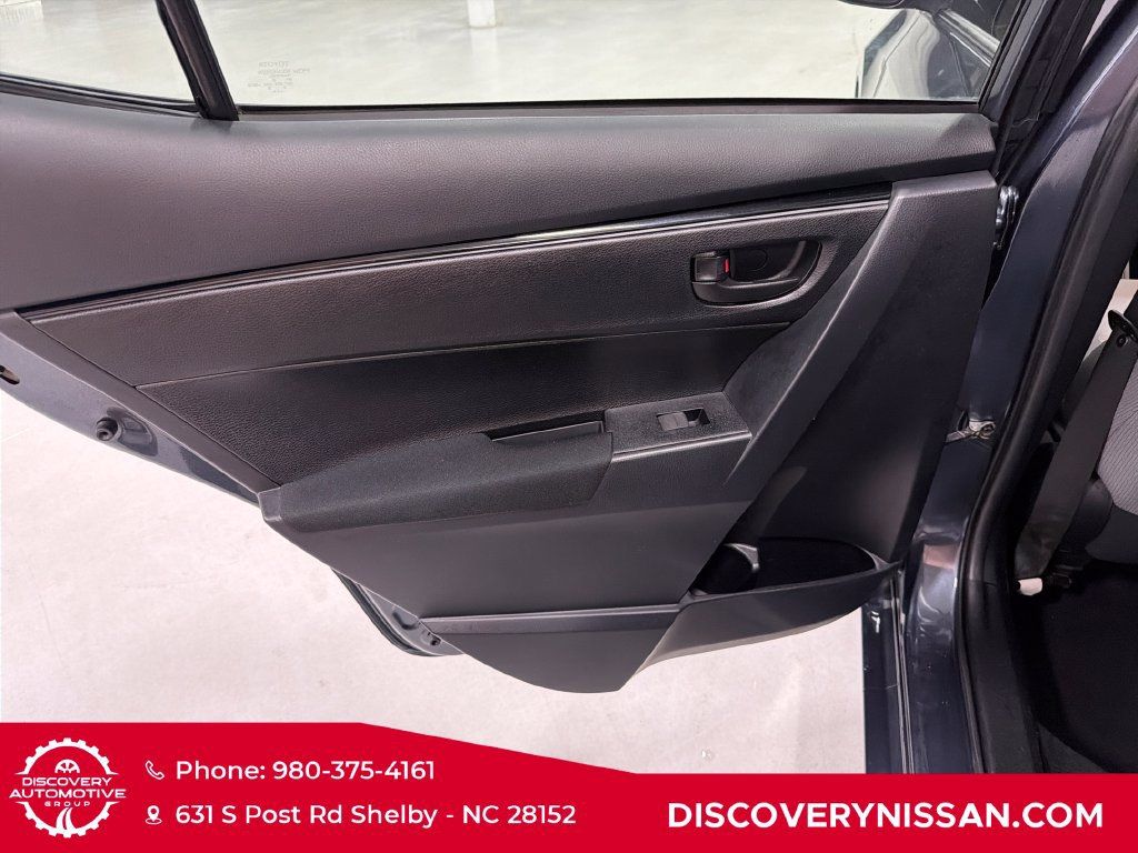 Used 2019 Toyota Corolla L FWD image 27