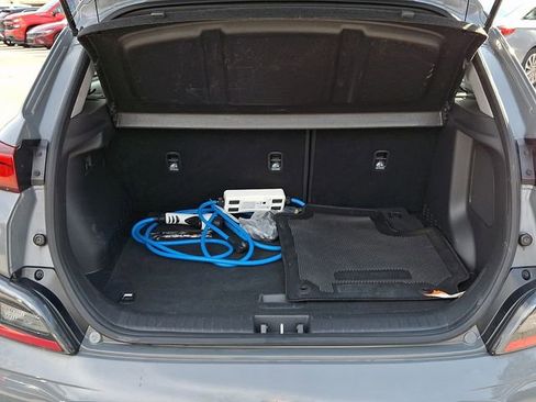 Used 2023 Hyundai Kona Limited image 41