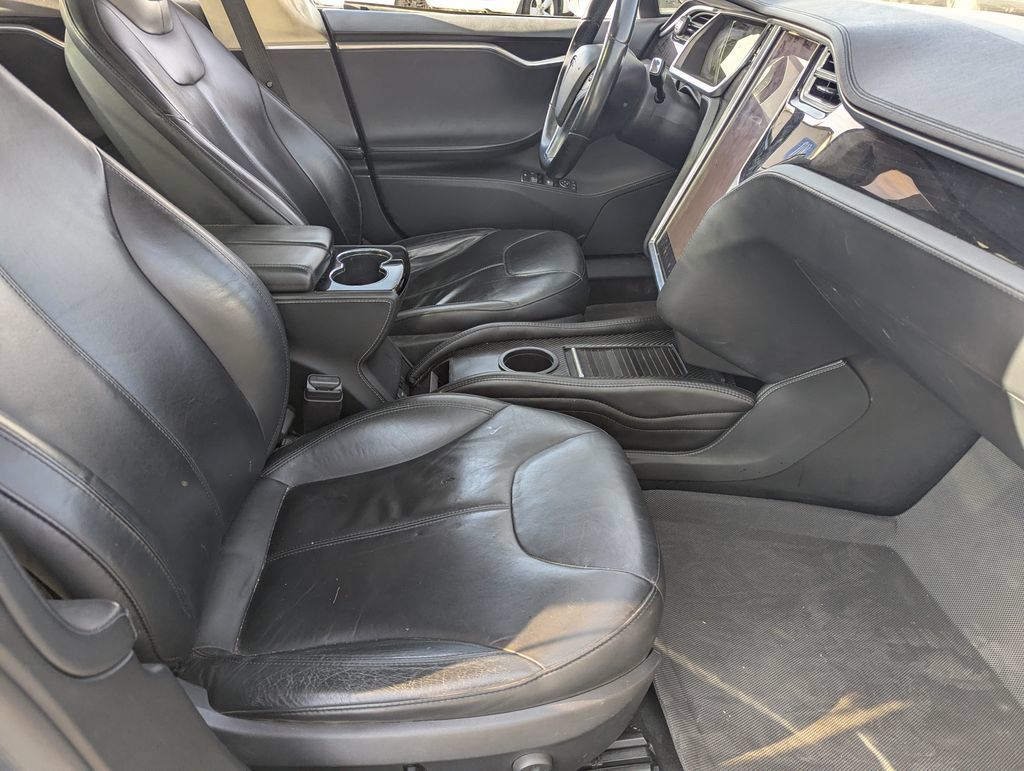 Used 2014 Tesla Model S 60 RWD image 29