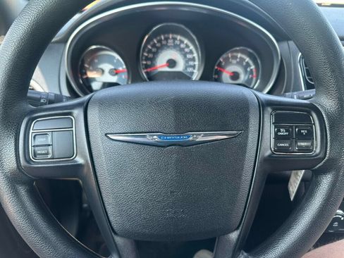Used 2014 Chrysler 200 LX FWD image 12