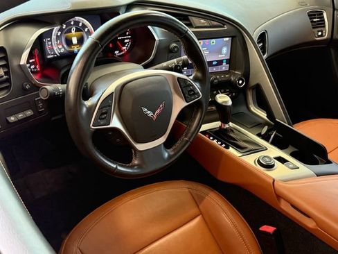 Used 2014 Chevrolet Corvette Stingray Convertible w/ 2LT Preferred Equipment Group RWD image 7