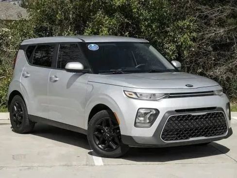 Used 2021 Kia Soul S image 8