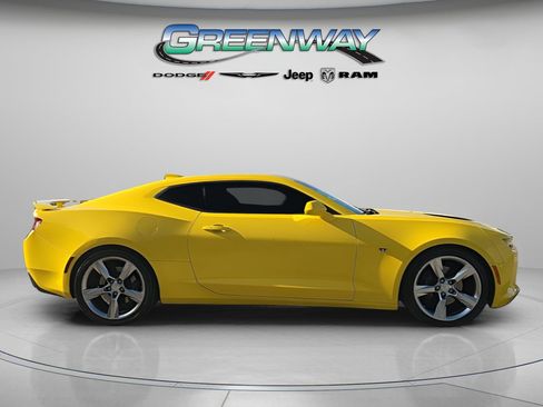 Used 2018 Chevrolet Camaro SS image 5