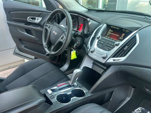 Used 2014 GMC Terrain SLE AWD/4WD image 10