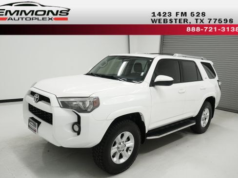 Used 2015 Toyota 4Runner SR5 RWD image 1