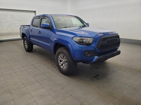 Used 2016 Toyota Tacoma SR5 w/ SR5 Appearance Package (SN) image 13