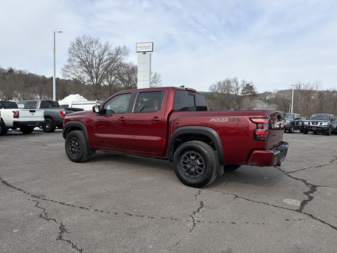 Used 2024 Nissan Frontier PRO-4X w/ Pro Premium Package image 7