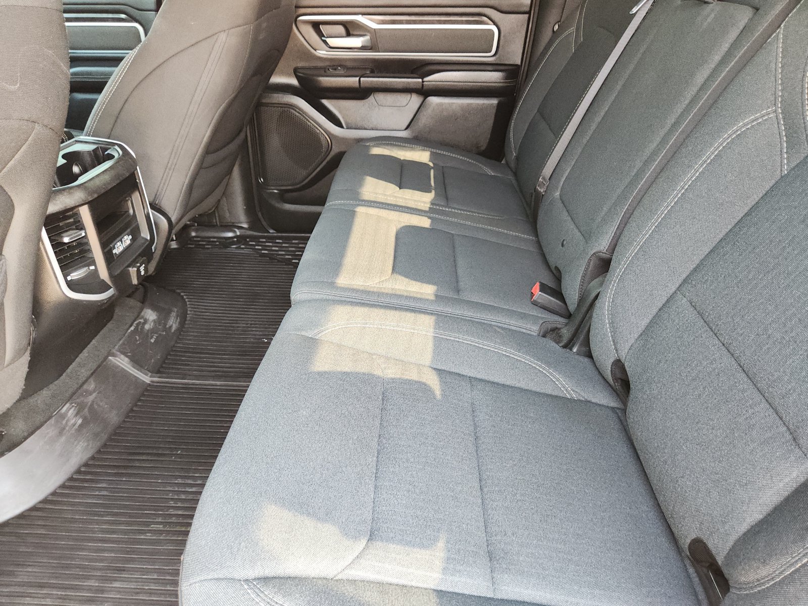 Used 2021 RAM 1500 Big Horn AWD/4WD image 34