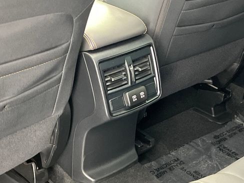 Used 2022 Subaru Forester Wilderness AWD/4WD image 38