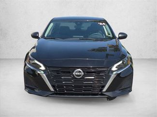 Used 2024 Nissan Altima 2.5 SV FWD video 2