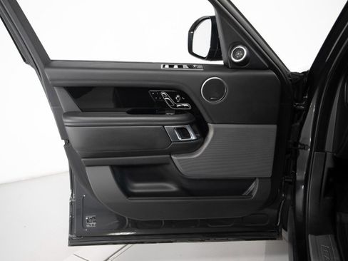 Used 2021 Land Rover Range Rover P525 Westminster Edition image 34