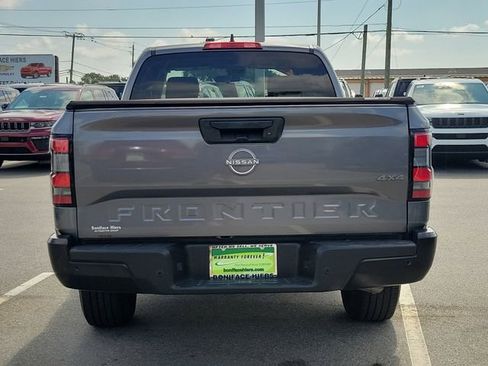 Used 2022 Nissan Frontier S w/ Technology Package AWD/4WD image 5