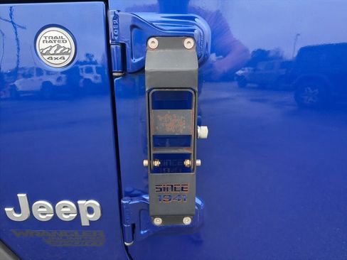 Used 2019 Jeep Wrangler Unlimited Sport S AWD/4WD image 19