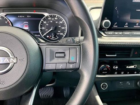 Certified 2023 Nissan Rogue SV AWD/4WD image 24