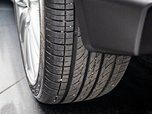 Used 2024 MINI Cooper S w/ Signature Upholstery Package image 40