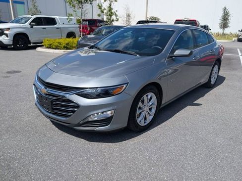 Used 2024 Chevrolet Malibu LT FWD image 3