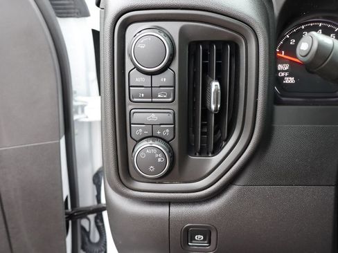 Used 2026 Chevrolet Silverado 1500 W/T w/ WT Convenience Package AWD/4WD image 26