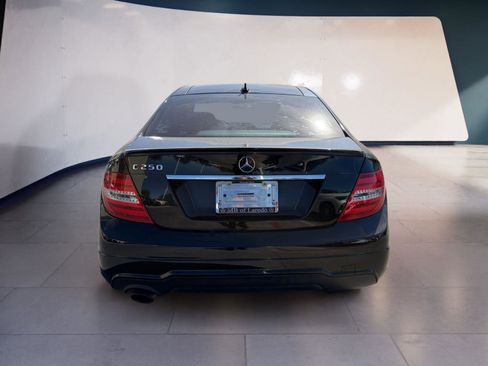 Used 2015 Mercedes-Benz C 250 Coupe image 4