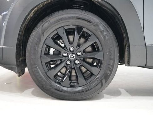 Used 2025 MAZDA CX-50 AWD 2.5 S w/ Premium Package image 12