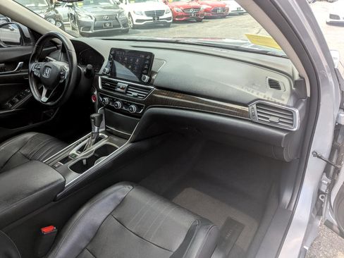 Used 2018 Honda Accord EX-L image 34