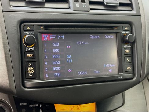 Used 2012 Toyota RAV4 Limited w/ Navigation Value Pkg AWD/4WD image 21