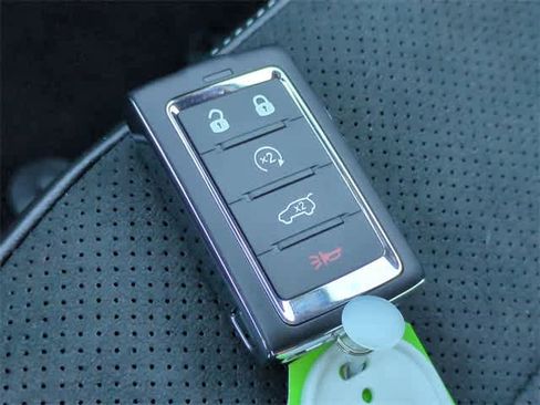 New 2025 Jeep Grand Cherokee Altitude image 35