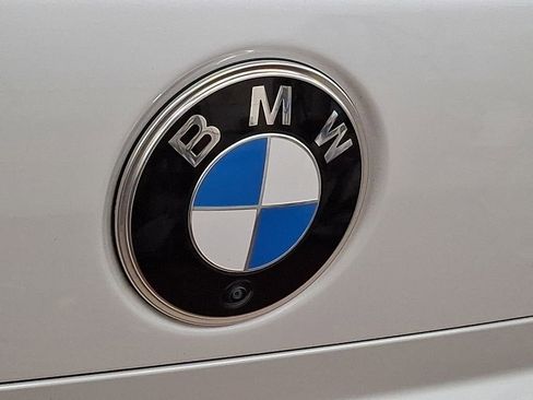 Certified 2023 BMW 760i xDrive image 28