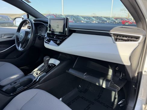 Used 2023 Toyota Corolla SE image 13
