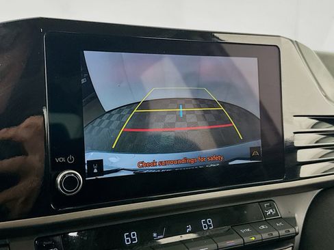 Certified 2025 Toyota Camry LE image 16