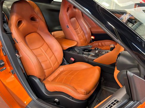 Used 2017 Nissan GT-R Premium w/ Premium Interior Package AWD/4WD image 8
