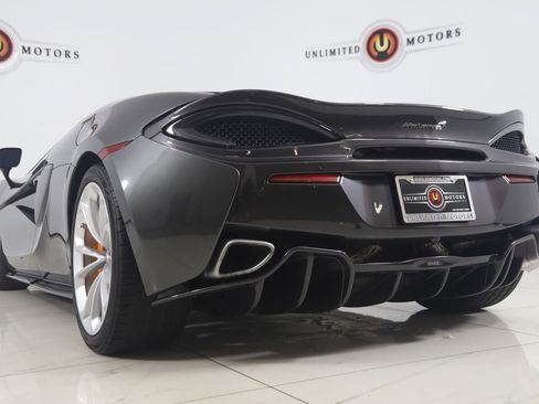 Used 2020 McLaren 570S Coupe RWD image 39