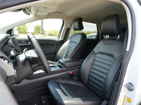 Used 2024 Ford Edge SEL w/ Convenience Package AWD/4WD image 14
