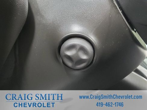 Used 2023 Cadillac XT6 Premium Luxury image 41