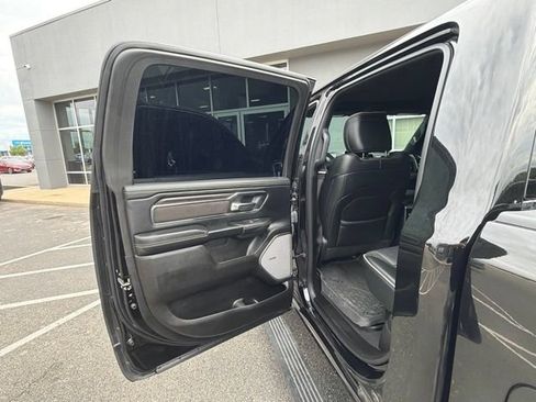 Used 2025 RAM 1500 Laramie w/ Night Edition AWD/4WD image 15