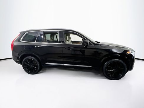 Used 2022 Volvo XC90 T8 Inscription Expression image 4