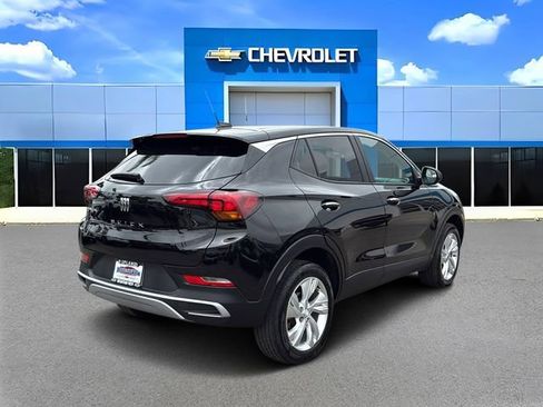 Used 2026 Buick Encore GX Preferred AWD/4WD image 3