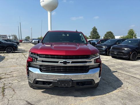 Used 2019 Chevrolet Silverado 1500 LT w/ All-Star Edition AWD/4WD image 2
