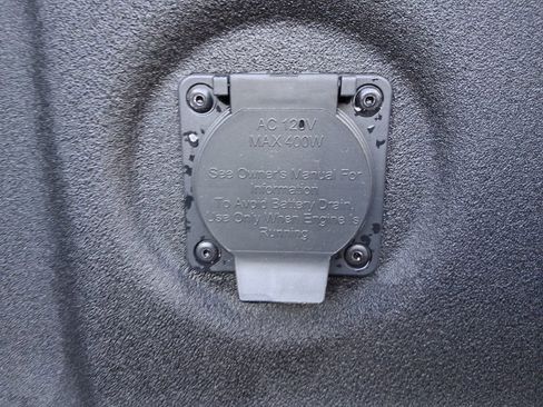 New 2026 Nissan Frontier SV w/ SV Convenience Package image 8