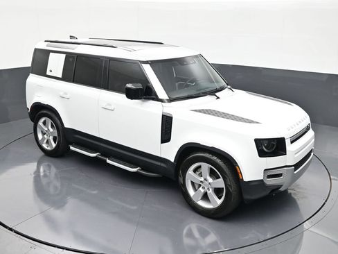 Used 2024 Land Rover Defender 110 S AWD/4WD image 19