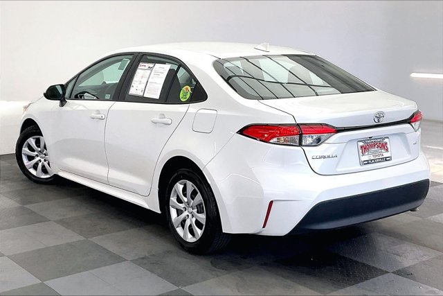 Used 2025 Toyota Corolla LE FWD image 10