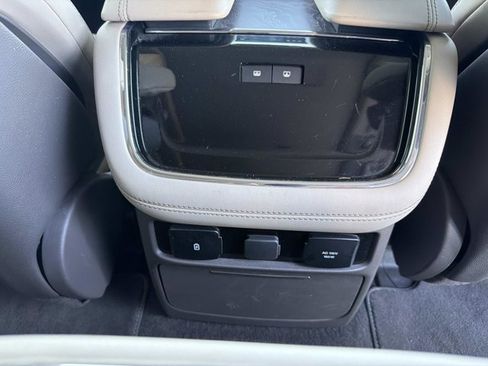 Used 2023 Lincoln Navigator Reserve RWD image 23
