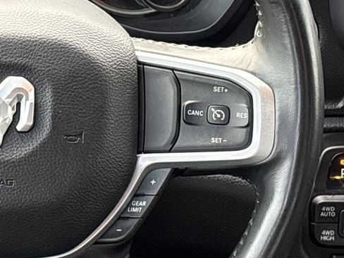 Used 2023 RAM 1500 Big Horn AWD/4WD image 23