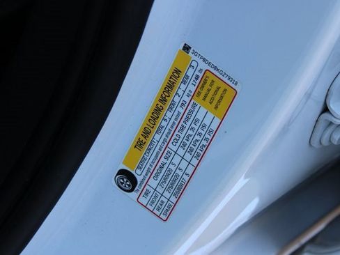 Used 2019 GMC Sierra 1500 SLT w/ SLT Premium Package image 30