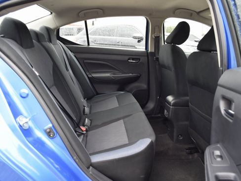 Used 2023 Nissan Versa SV image 22