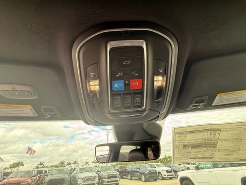 New 2026 Jeep Grand Cherokee Limited image 11