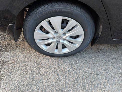 Used 2024 Nissan Sentra S FWD image 37